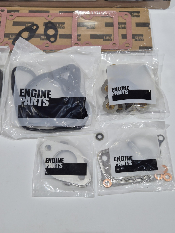 Комплект прокладок двигателя 4ISBe верхний C+