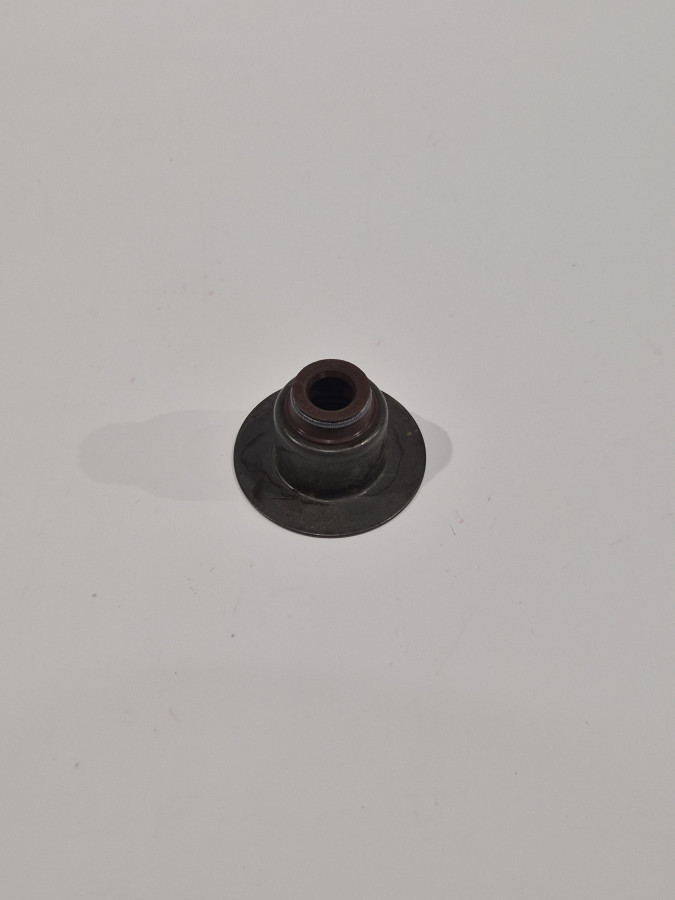 Колпачок маслоотражательный ISBe,ISF3.8 3955393 O+