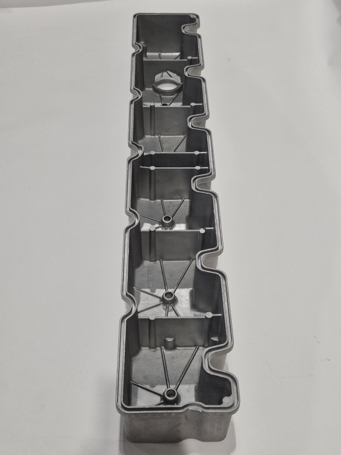 Крышка клапанная 6CT, ISC8.3