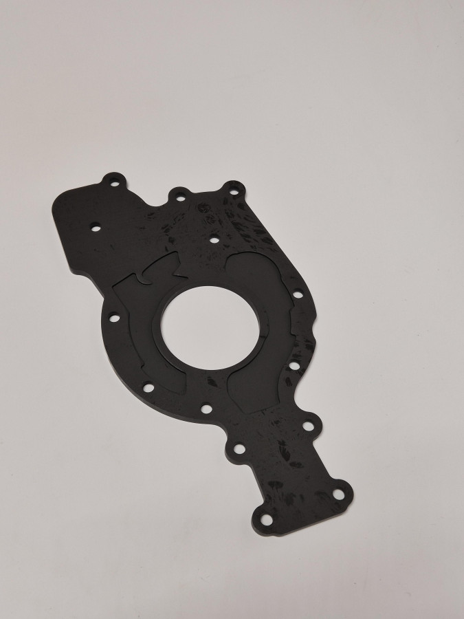 Крышка маслянного насоса ISF2.8 O-