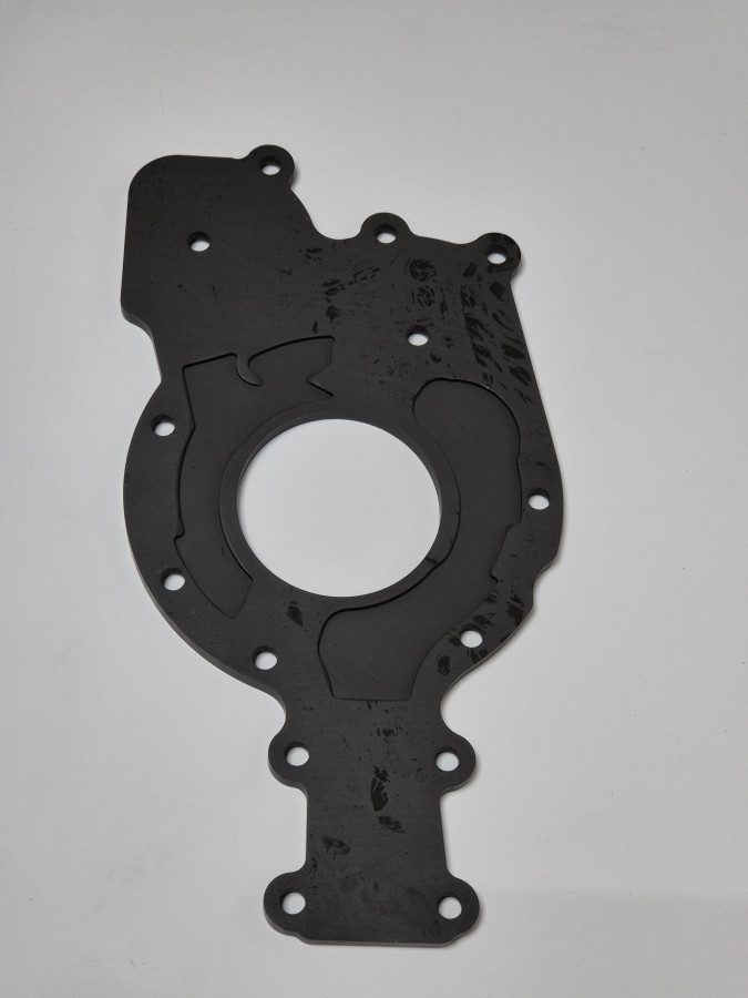 Крышка маслянного насоса ISF2.8 O-