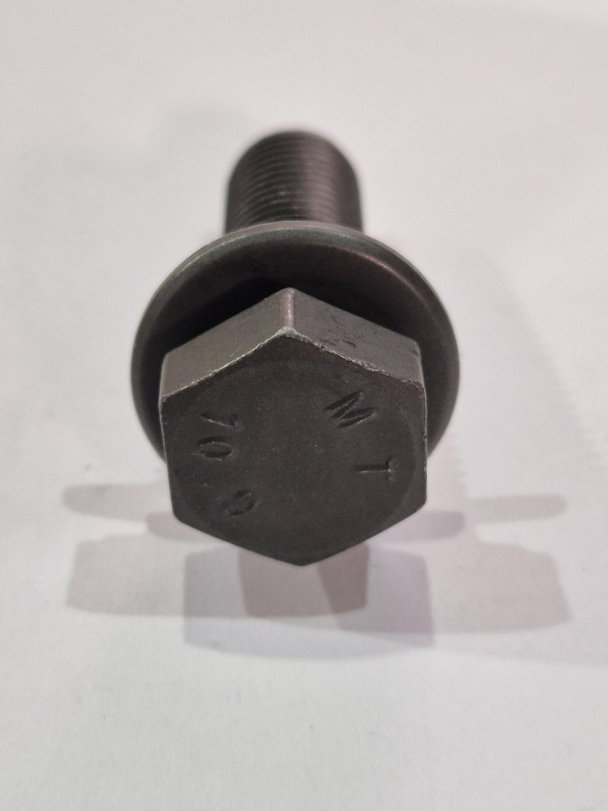 Болт крепления маховика ISF2.8 М12х1,25х31 O+