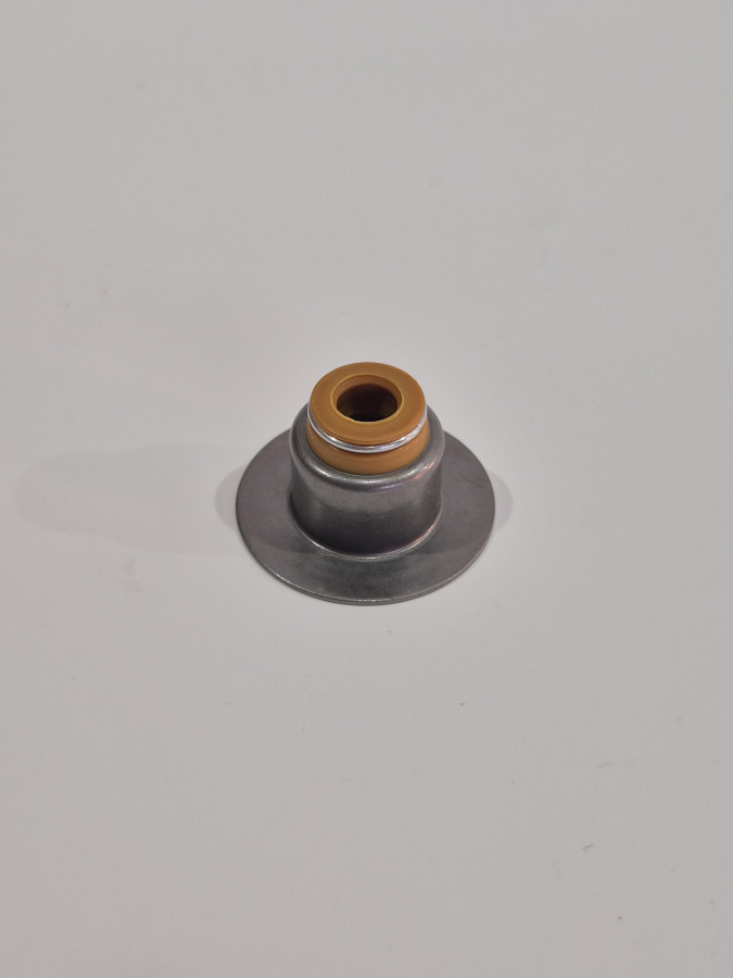 Колпачок маслоотражательный ISBe,ISF3.8 5338750 C+