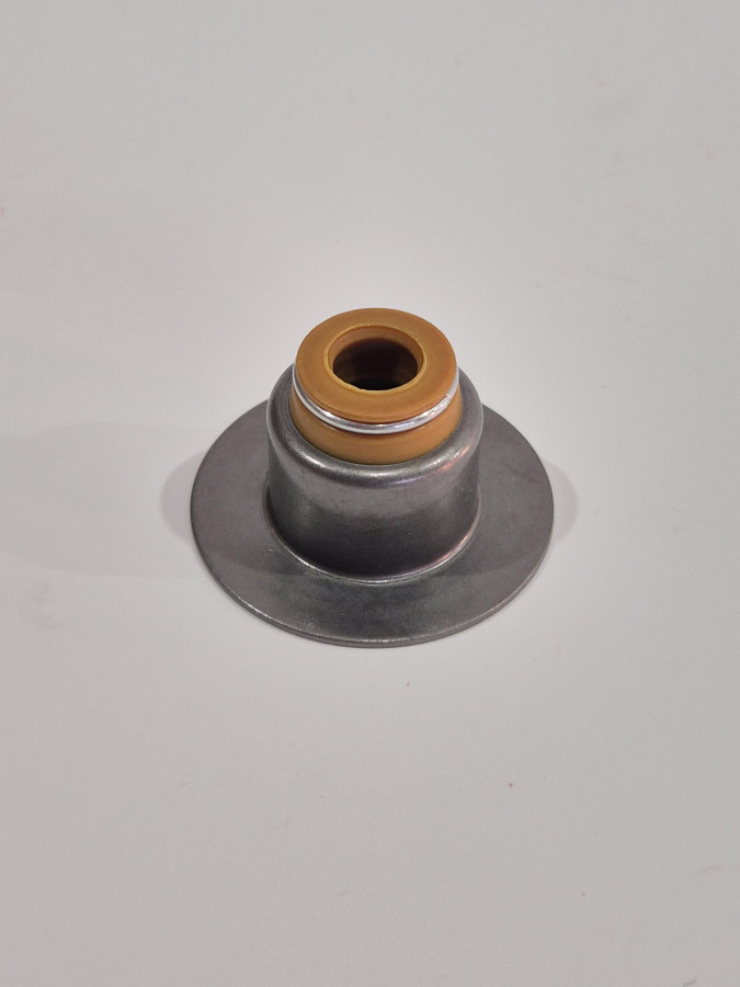 Колпачок маслоотражательный ISBe,ISF3.8 5338750 C+