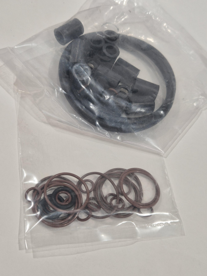 Комплект прокладок двигателя верх K19,QSK19,KTA19 3800728,3801005,3804296,4352578