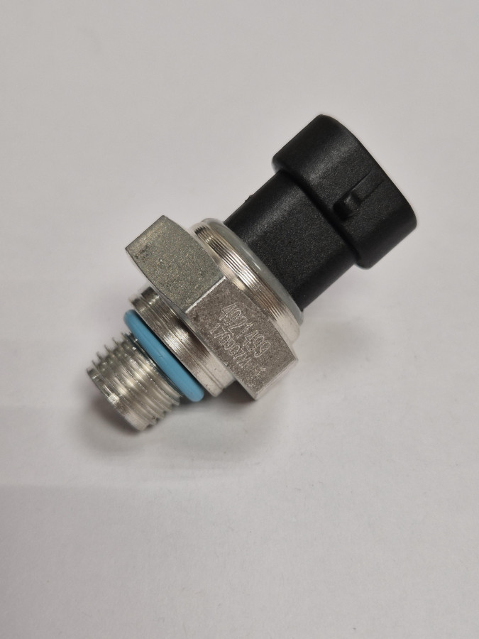 Датчик давления топлива (ISX, QSX BGe 5) 3330527/4921495/3408377 овальная фишка C+