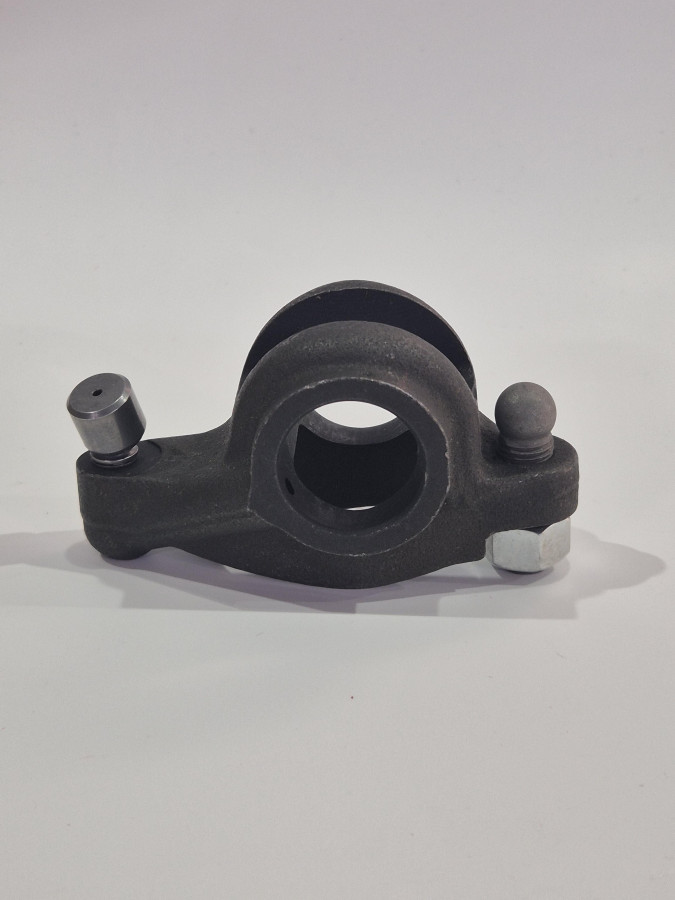 Коромысло впускного клапана ISBe185 250 285-30 C+