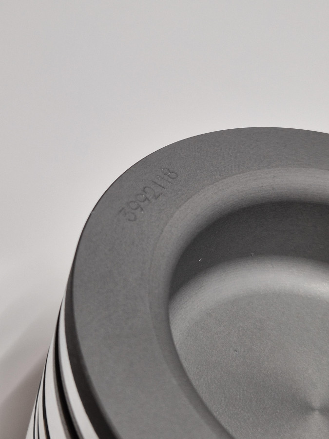 Поршень двигателя CGe250,CGe280,G6CTAA8.3 4089346,3607354 большая камера сгорания C+