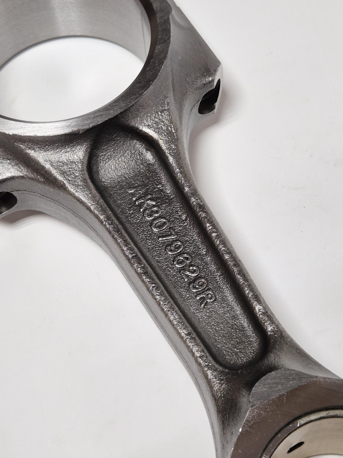 Шатун двигателя М11 3073522,3820302,3027107,3896970