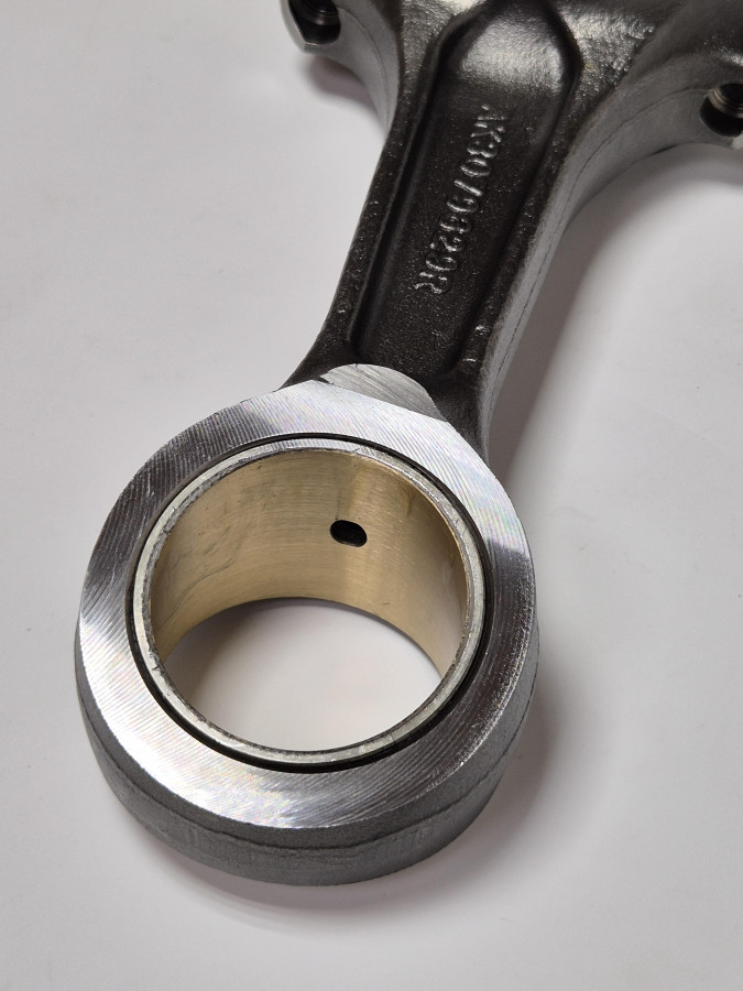 Шатун двигателя М11 3073522,3820302,3027107,3896970