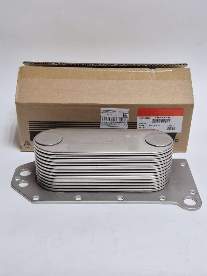 Маслоохладитель 6CT 3918175,3906296