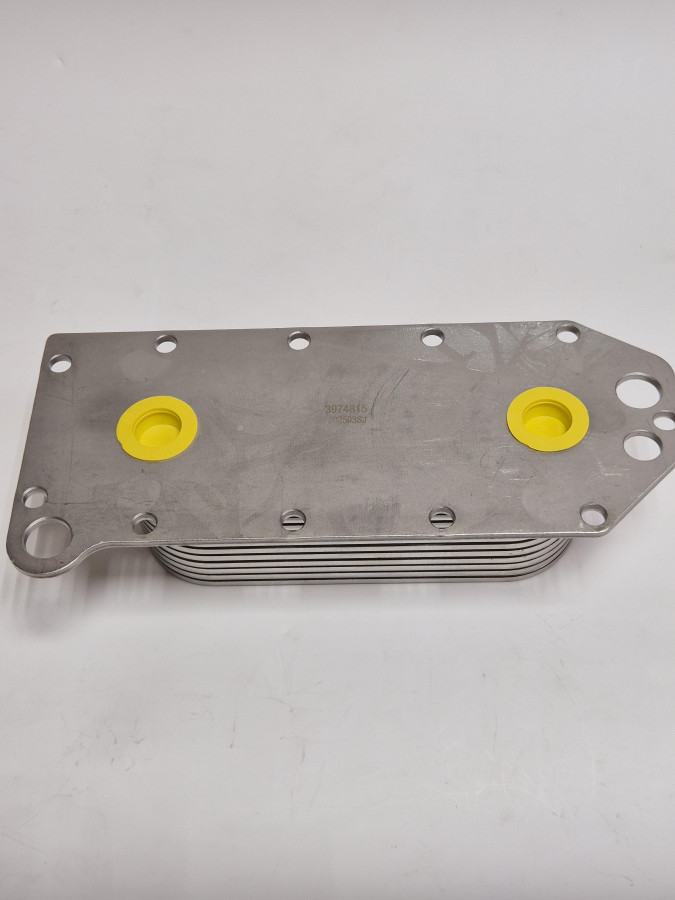 Маслоохладитель 6CT 3918175,3906296