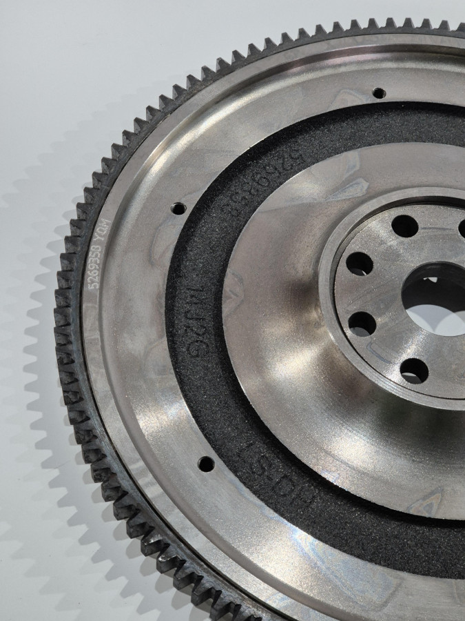 Маховик ISF2.8 5269357/5253213 MF 242 mm 113 зуб C+