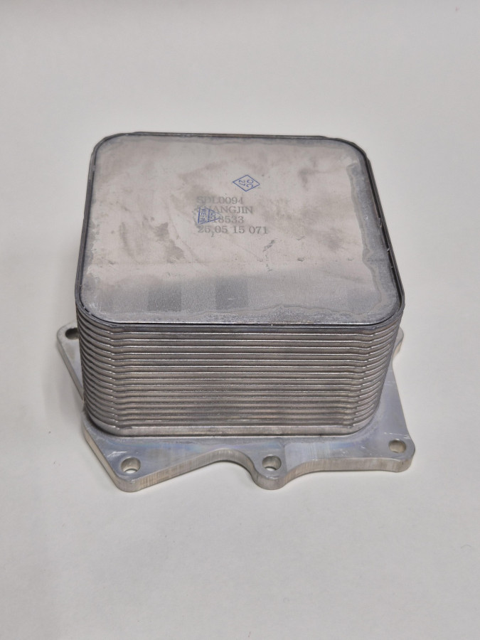 Маслоохладитель ISF2.8 5318533 C+