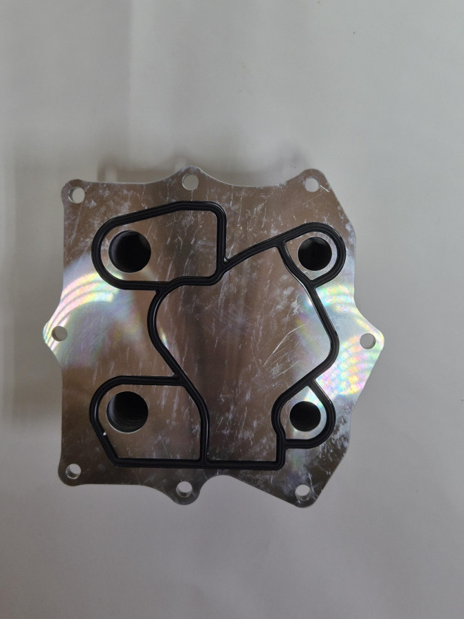 Маслоохладитель ISF2.8 5318533 C+