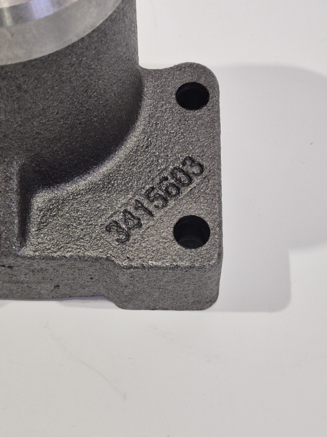 Кронштейн (опора) шкива вентилятора 6CT,L,ISC,ISLe 3415604/5263529/3942896 С+