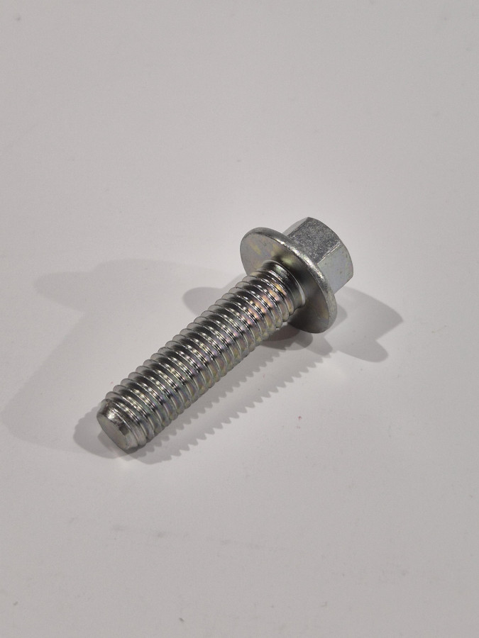 Болт с фланцем и шестигр. голов. М8х1,25х30 насоса гур ISF2.8 O+