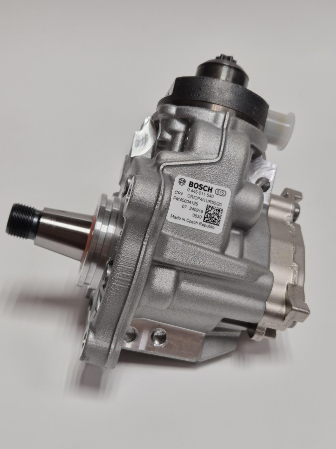 Насос топливный ТНВД G21A 0445011540 O+