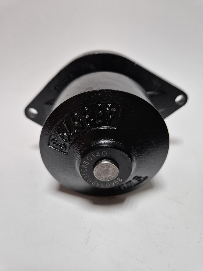 Насос водяной 4BT,6BT ст.кр. 3286278,3285414,3285410,4935793,3286275 C+