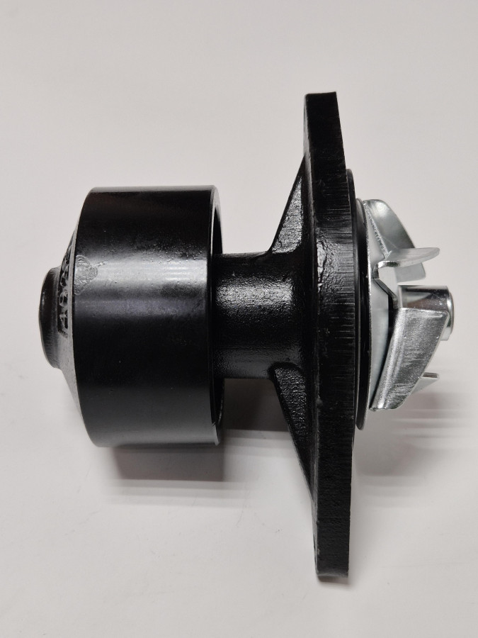 Насос водяной 4BT,6BT ст.кр. 3286278,3285414,3285410,4935793,3286275 C+