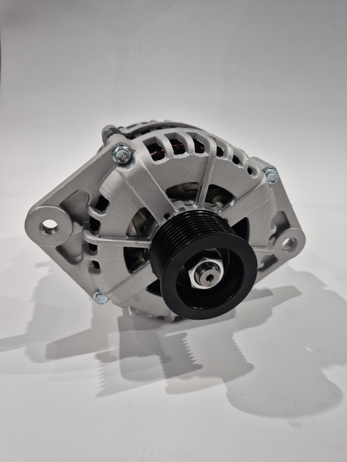 Генератор 4BT,6BT,ISLe 28V/70A 4946255,3415609,3979372,3415691,4939018 C+