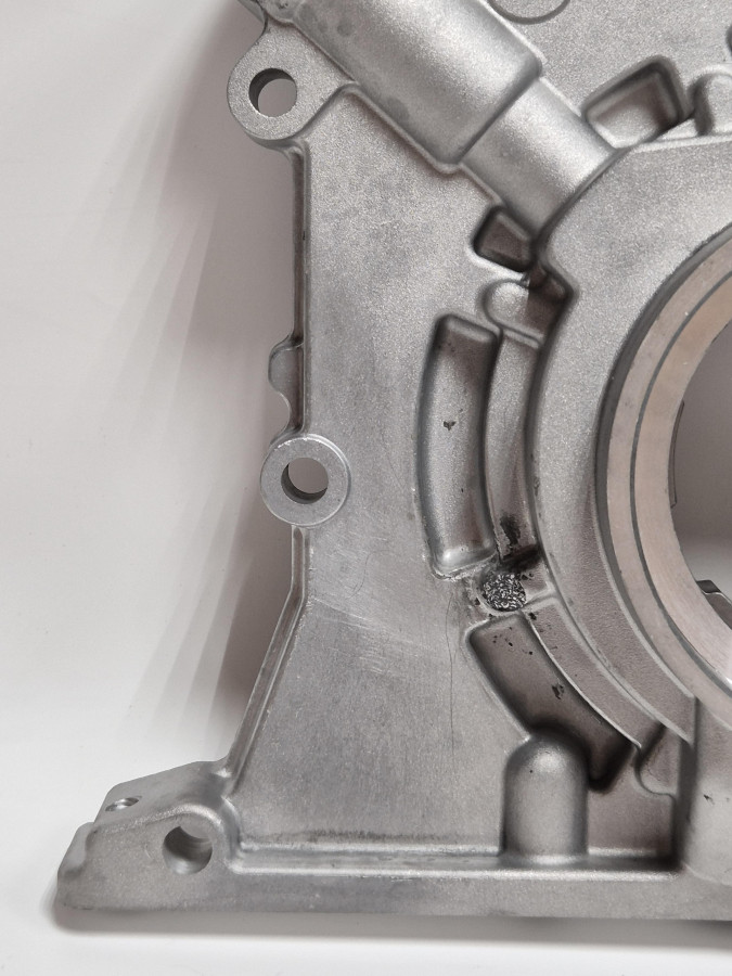 Насос масляный ISF3.8/4.5 5302892 E4 (маленький датчик) 5263095/5525373/5588790 O+