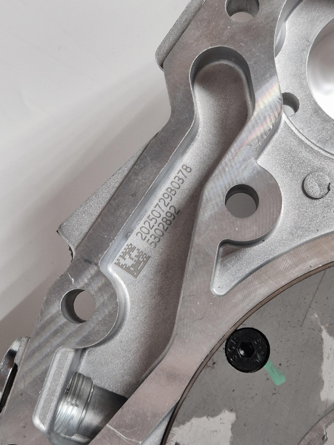 Насос масляный ISF3.8/4.5 5302892 E4 (маленький датчик) 5263095/5525373/5588790 O+