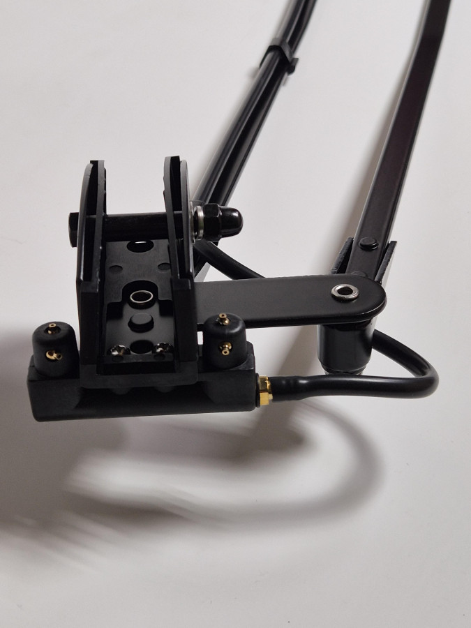 Рычаг стеклоочистителя левый (750мм) КАВЗ,ПАЗ-3204 OPTIMA