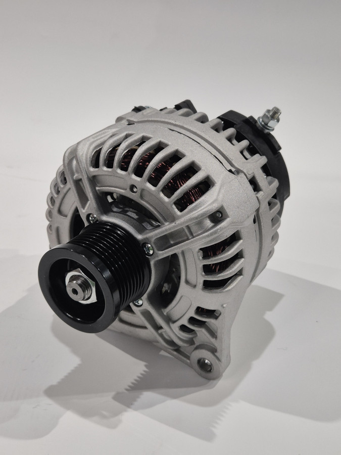 Генератор ISF3.8 12V 150A C+