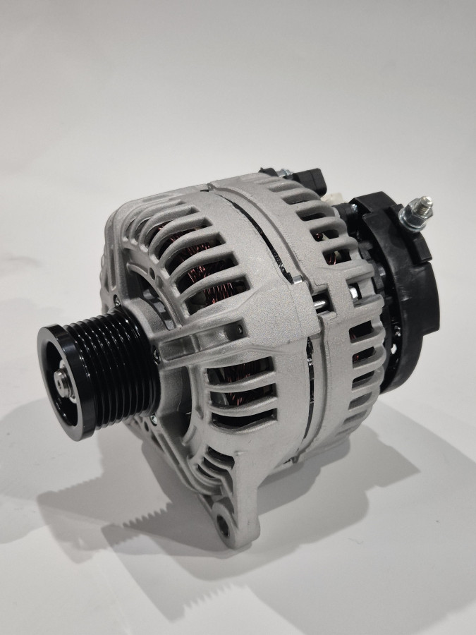 Генератор ISF3.8 12V 150A C+