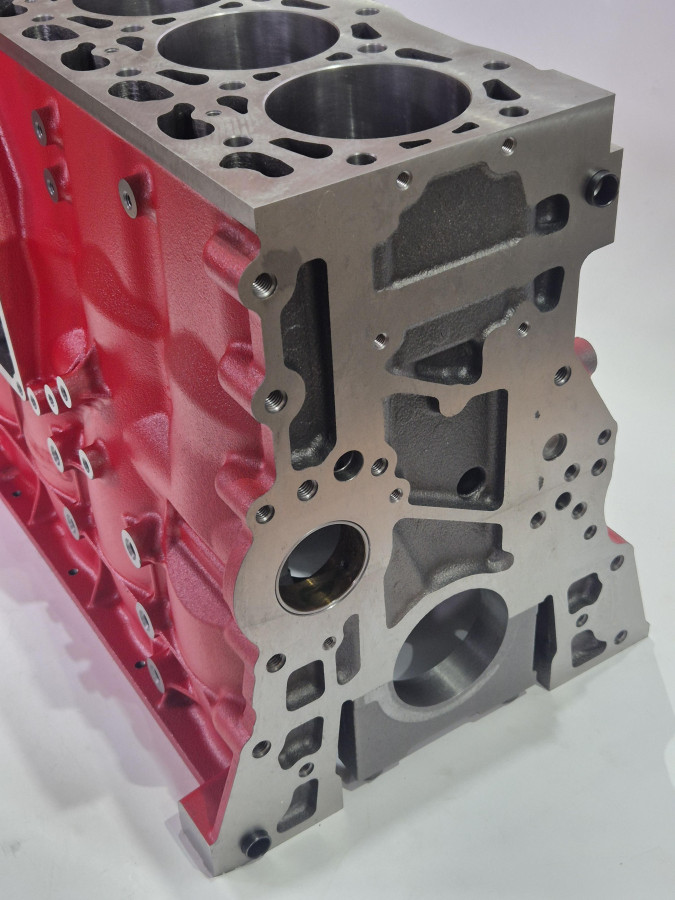 Блок цилиндров ISF3.8 Е3 5289696 C+