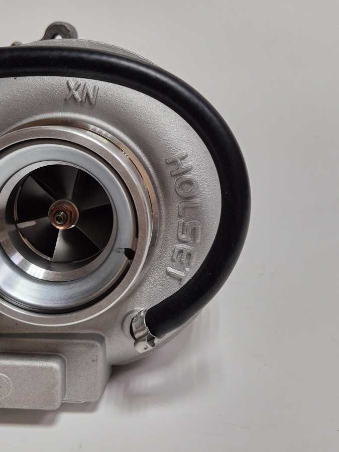 Турбокомпрессор HOLSET 4ISBe HE200WG 2835142,4955962,4033968,4043976,3782369,3782376 C+