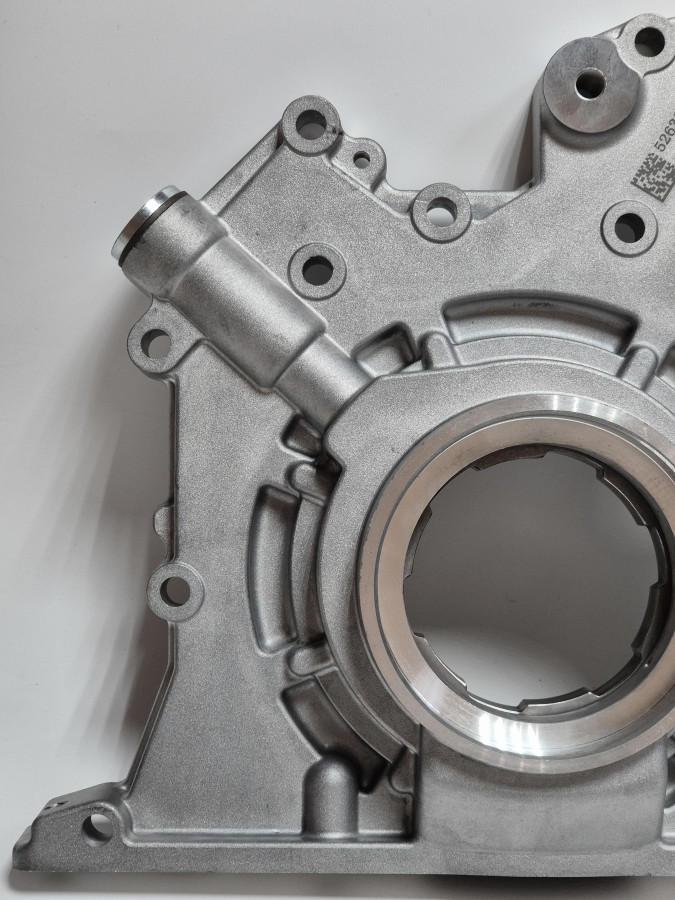 Насос масляный ISF3.8 5302892 Е3 (большой датчик) O+