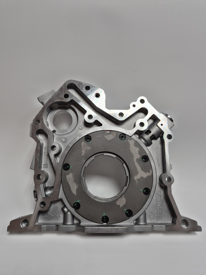 Насос масляный ISF3.8 5302892 Е3 (большой датчик) O+