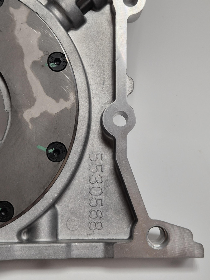 Насос масляный ISF3.8 5302892 Е3 (большой датчик) O+