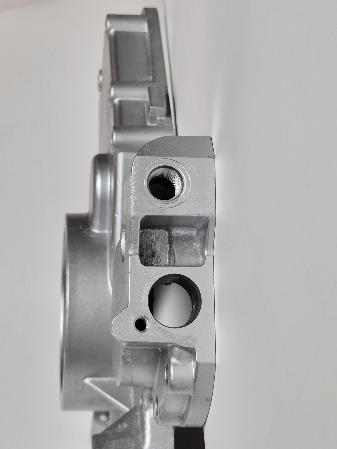 Крышка картера распределительных шестерен 4,6ISBe 5258751/5289179/4936873 C+