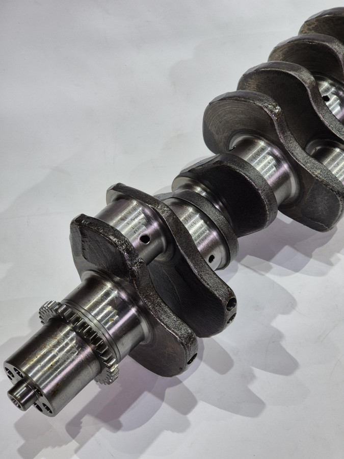 Вал коленчатый 6ISBe 3968164/4934861/4934862/3974635/3974538/5301009 C+