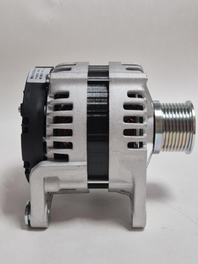 Генератор ISF3.8 24V/70A 5318117 C+