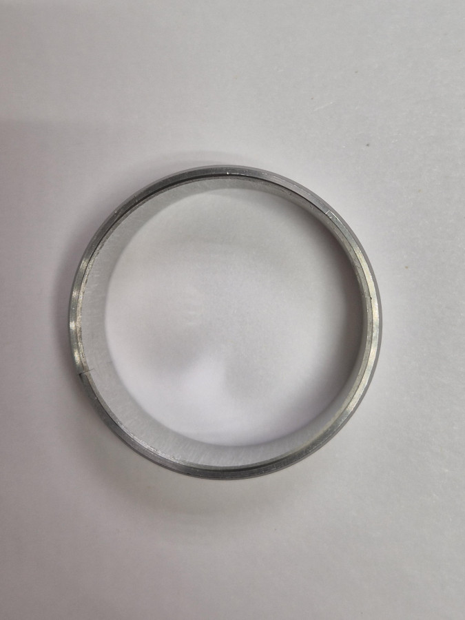 Втулка распредвала ISF2.8 O+