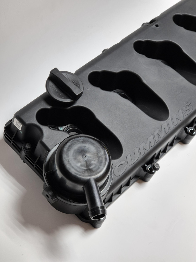 Крышка клапанная ISF2.8 5262617 O+