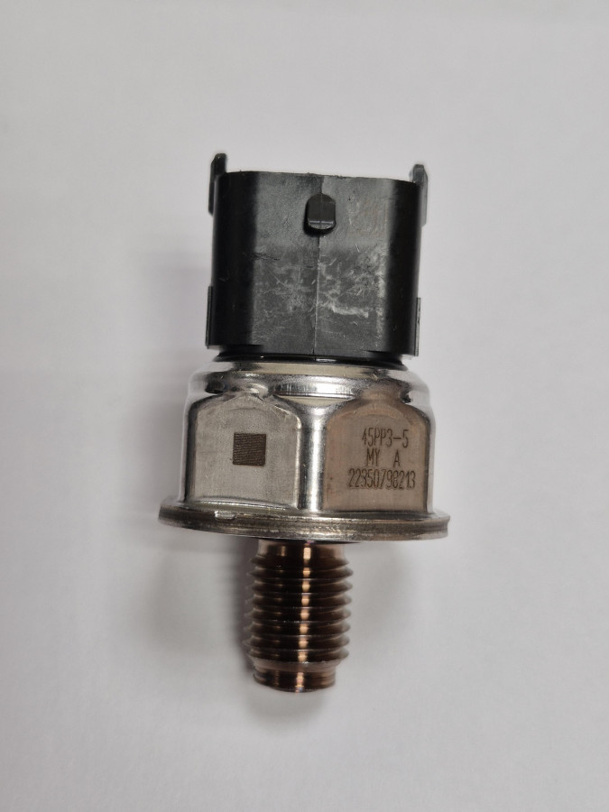 Датчик давления в топливной рампе ISF 3.8 E4 O-