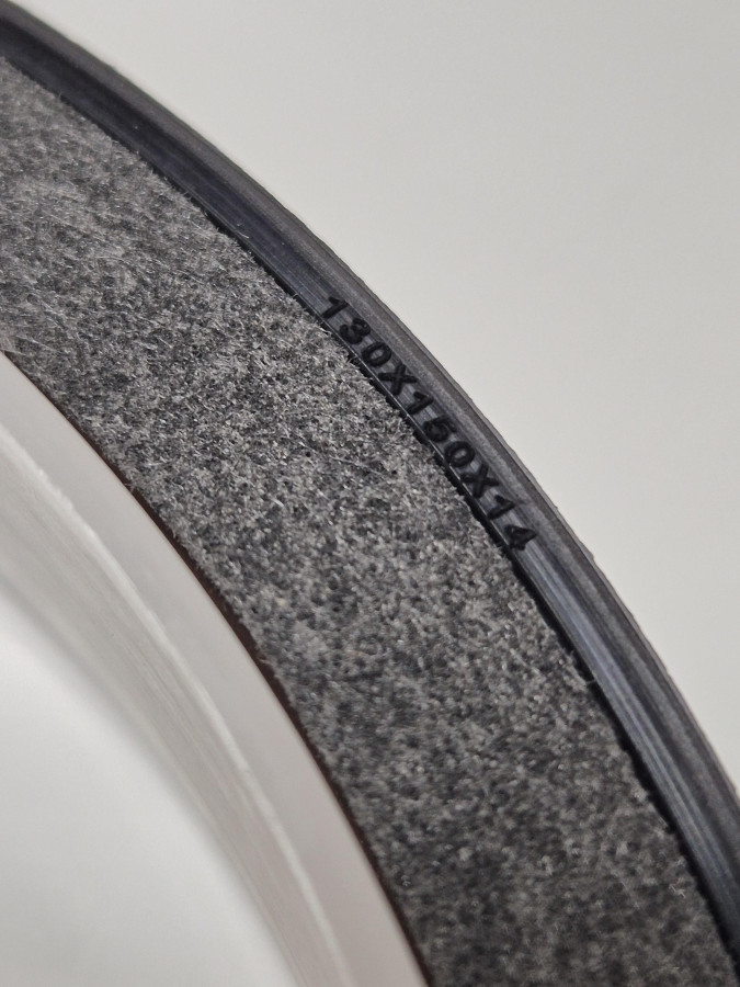 Сальник к/в задний ISF3.8/4.5,ISBe 127*150*15 3925529 С+