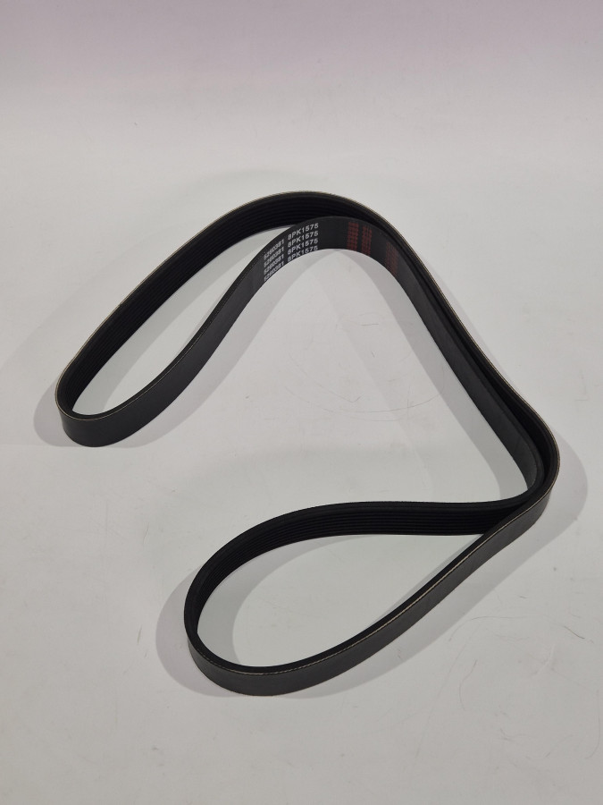 Ремень генератора ISBe E4 8PK1575 C+