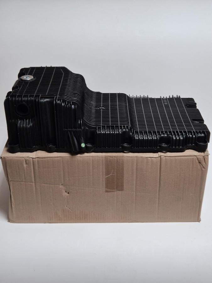 Поддон двигателя ISF2.8 с отверстием 5262694/5302121 C+