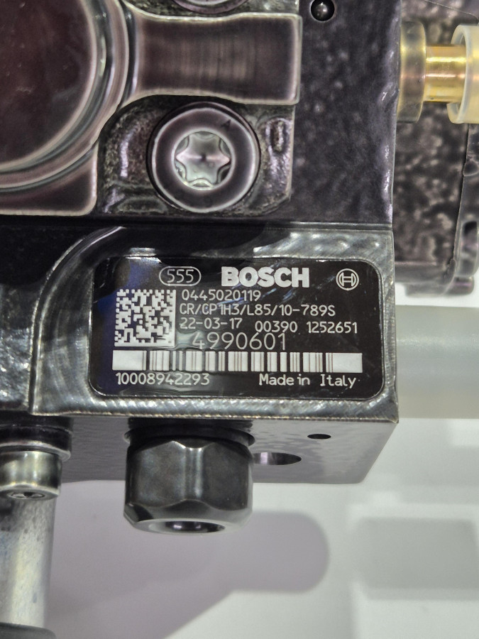 Насос топливный ТНВД ISF2.8 445020119 E3/4 O+