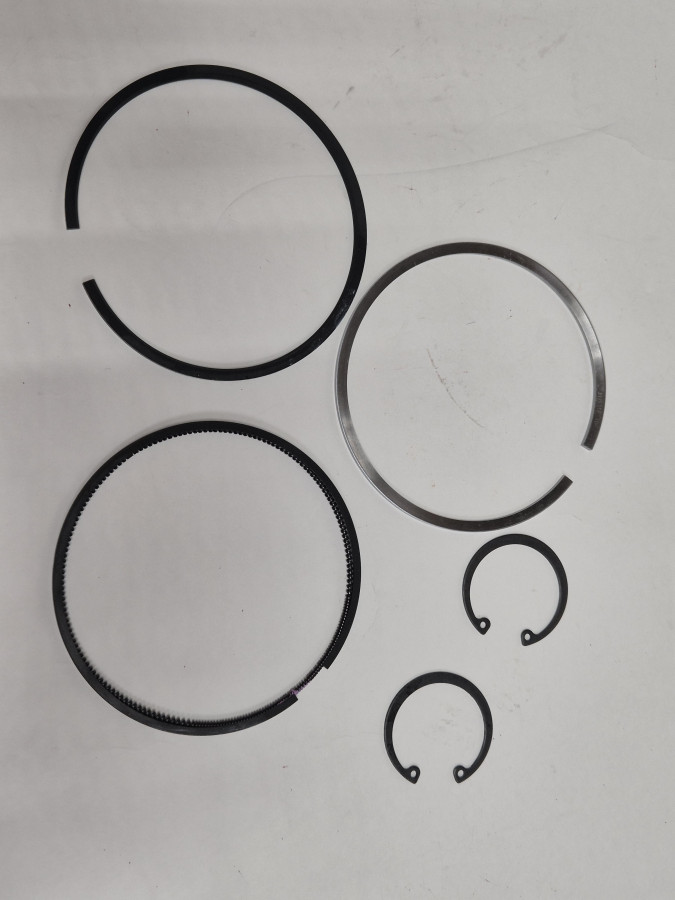 Поршень двигателя QSB V4.5,6.7 4955160 в сборе С+