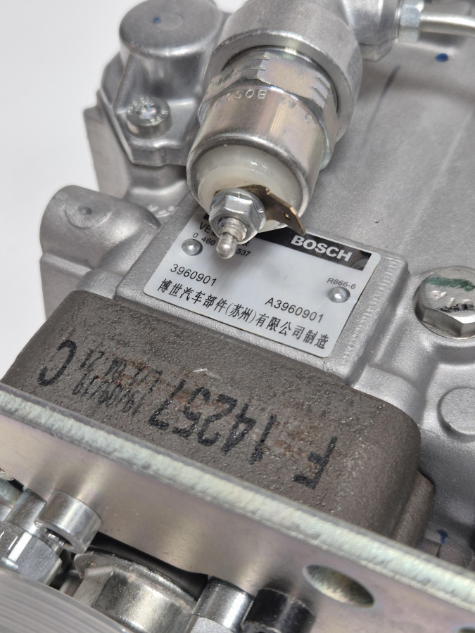 Насос топливный ТНВД EQB140-20 O+