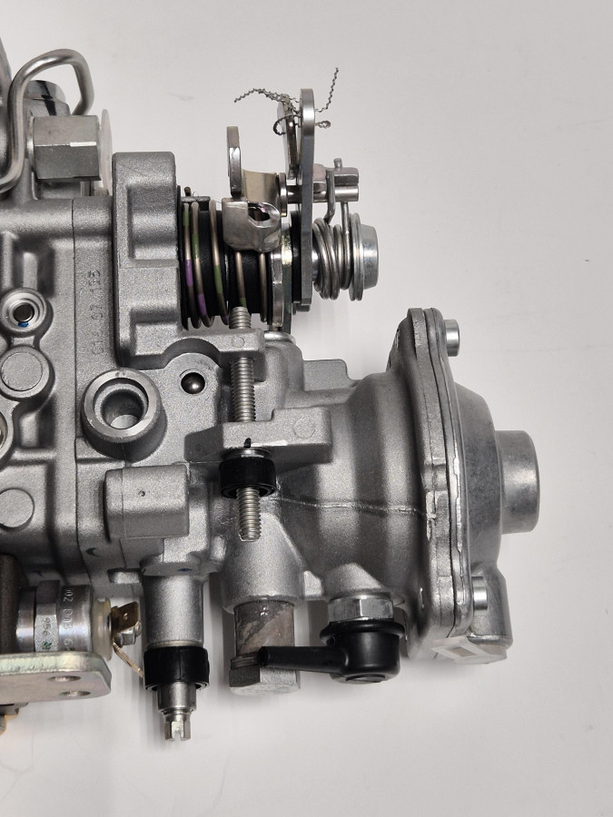 Насос топливный ТНВД EQB140-20 O+