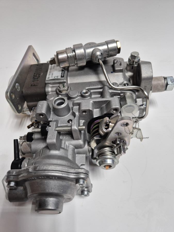 Насос топливный ТНВД EQB140-20 O+