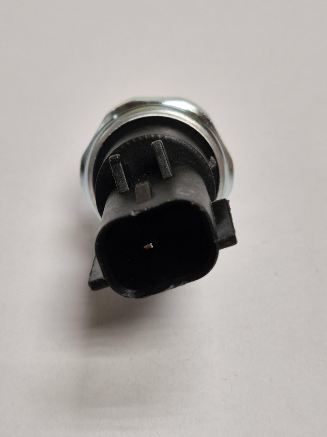 Датчик давления масла ISF 3.8/ISBе185,210,245 C+